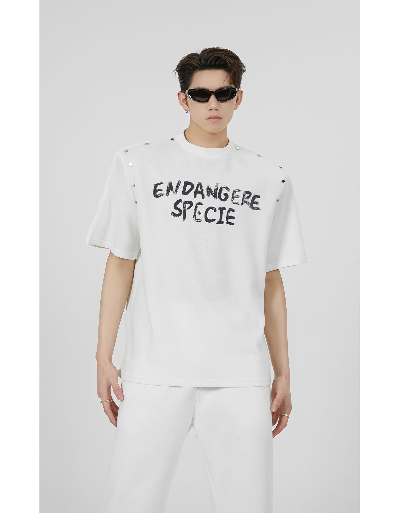 Metal Button Shoulder Pads Tee - COPPING THREADS - CT Select